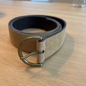 Vintage Coach suede belt.  Excellent condition.